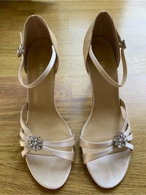 BRIDAL Shoes- Ankle-Strap Heels Size 9B